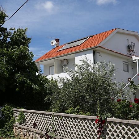 Apartments Ljubica Baska  Bagian luar foto