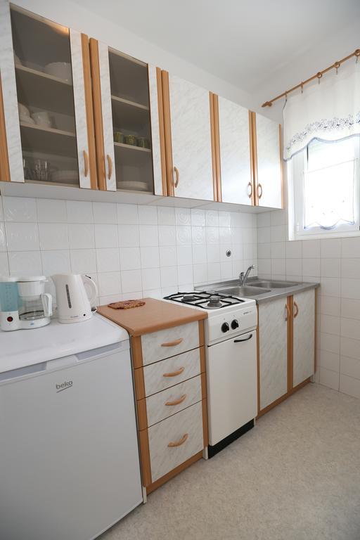 Apartments Ljubica Baska  Bagian luar foto