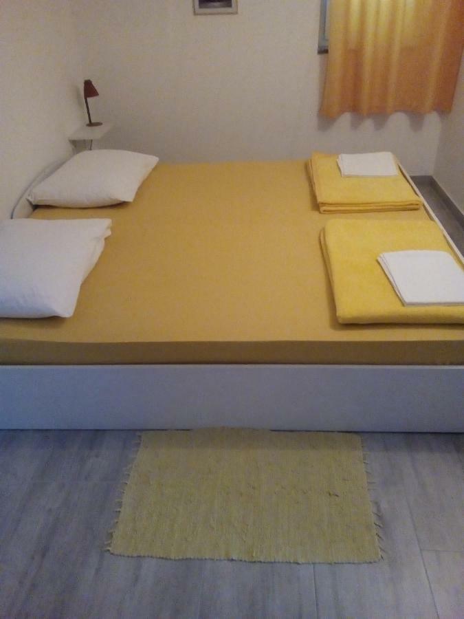 Apartments Ljubica Baska  Bagian luar foto