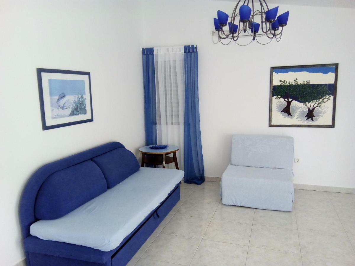 Apartments Ljubica Baska  Bagian luar foto